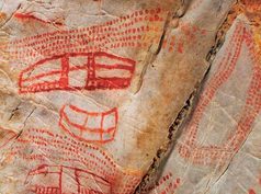 ¿Fueron mujeres las primeras matemáticas? La muestra explora en la UAL los orígenes de las matemáticas en la Prehistoria