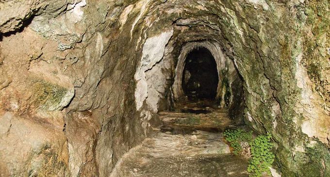 Este pueblo de la Costa del Sol esconde el mayor flujo de hidrógeno natural de Europa