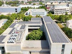 La UA refuerza su apuesta por las energías renovables y el ahorro de agua