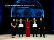 Josep Corbella y Carlos Briones reciben los Premios CSIC-Fundación BBVA de Comunicación Científica