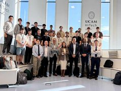 Estudiantes de la UCAM diseñan soluciones con inteligencia artificial para mejorar las ciudades inteligentes