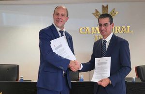 La UJA y Caja Rural de Jaén firman un convenio de 525.000 euros para ciencia, talento y empleo
