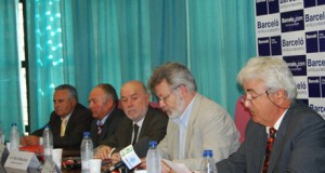 Almería necesita ligar su patrimonio natural con el vino y el aceite