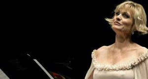Ainhoa Arteta preside una semana llena de música y literatura en Almería