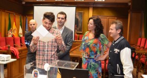 Sol y playa, temática elegida para el certamen 48×3 de Almería en Corto