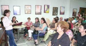 Alfiel organiza un taller de microgimnasia para enfermos de fibromialgia