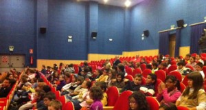 Almería en Cortito llega a unos 500 niños de los Vélez