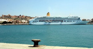 El Puerto de Almería busca cruceros en Venecia
