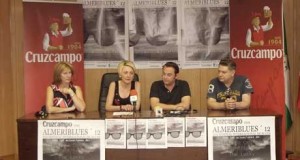 El blues de Santi Campillo y The Lucky Dados toma esta noche el Faro de Roquetas