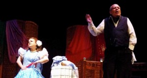 Almería celebra la primavera a ritmo de teatro