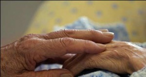 El periodista Jesús Pozo dirigirá unas jornadas sobre la fotografía en las terapias de Alzheimer