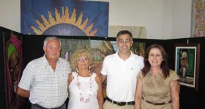 Ángela Muñoz propone un viaje a Oriente a través de sus pinceladas