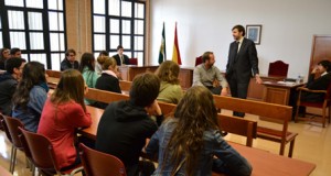 ¿Cómo es un juicio por dentro? Los alumnos lo aprenden en la Semana de la Ciencia
