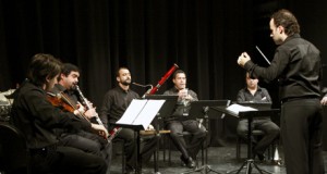 La Banda Municipal consigue llenar el Apolo en su primer concierto de primavera