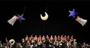 La Banda Municipal sorprende con su concierto navideño