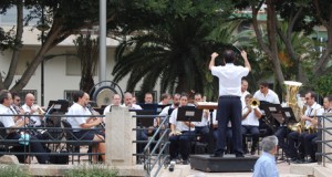 La Banda Municipal cambió la Rambla por el Nicolás Salmerón