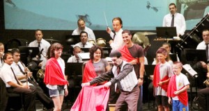 Escolares de Almería recorren medio mundo con la música de la Banda Municipal