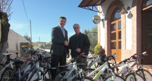 Lucainena pone a disposición de los usuarios de su Vía Verde 14 bicicletas