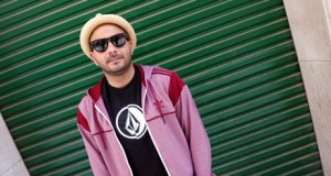 El almeriense Brasi recurre al crowdfunding para su primer disco