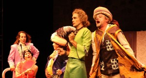 Mephisto Teatro presenta en El Ejido una revisión de ‘El burgués gentilhombre’ de Moliere