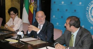 Los alumnos le ponen un notable alto a los profesores de la UAL