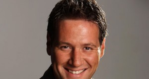 Carlos Latre regresa a Roquetas con 'Yes, we Spain is different'