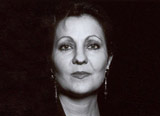 Carmen Linares emociona a un Teatro Apolo completamente lleno
