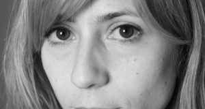 Carmen Ruiz de Apodaca regala su poesía en una nueva edición de Los Banderines