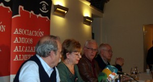 Adif y Cultura reciben el 'Chumbo Verde' por el abandono de la antigua estación de Almería