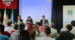 Estudiantes de El Ejido descubren las ventajas de emprender