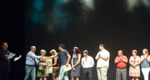 La entrega de diplomas cierra el curso en la Escuela de Teatro de Roquetas