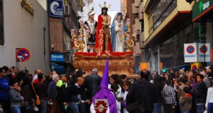 El entorno de la Catedral concentra las salidas de Miércoles Santo