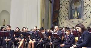 Vera recibe con música el año nuevo