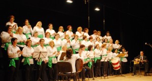 Fiesta popular en Campohermoso y zarzuela para el Día de Andalucía en Níjar