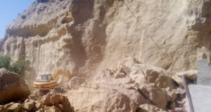 Almería celebra la Constitución con un homenaje a quienes rescataron a las víctimas de los derrumbes de Cuevas