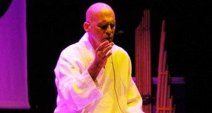 La mística de Devakant abre el Festival de Músicas del Mundo que hoy presenta sonidos andalusíes