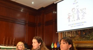 Los niños debaten sobre los derechos de la infancia