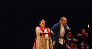 Els Joglars canta al optimismo para superar la crisis en ‘El nacional’