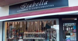 Saladares, Alminares del Mar e Isabella, ganan los premios navideños de Roquetas