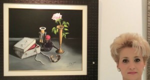 La pintura detallista de Ether Bajet llega a la galería Alfareros