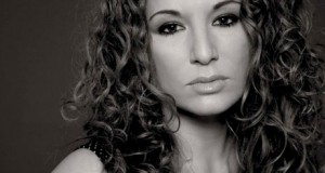 Eva Almaya imparte un curso de interpretación en la Casa del Cine