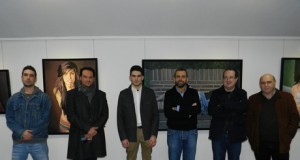 Los retratos de Javier Parra García en el Teatro de Huércal Overa