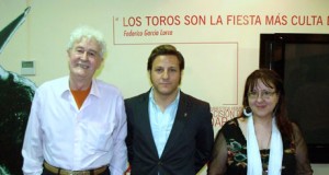 Félix Grande dio un paseo por el flamenco a través de su poesía