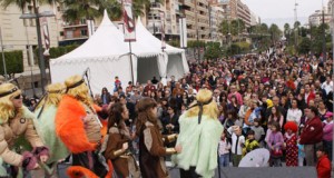 Los almerienses no faltaron a su cita con la Fiesta de la Haba