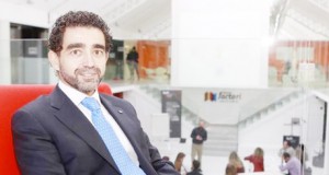 El director de Genoma España analiza el sector de la biotecnología en la UPO