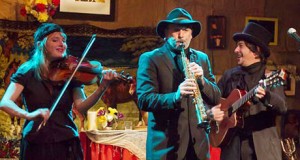 El Apolo se viste de negro este jueves con ‘El funeral, Oua Umplute’