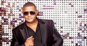 Todo listo para el concierto de Henry Méndez en El Ejido