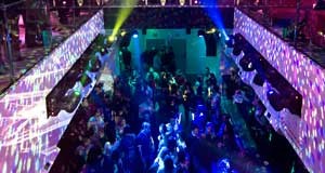 Monólogos y conciertos completan la oferta de Caramelo Restaurante