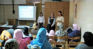 Un seminario internacional analiza en Almería la situación de jóvenes inmigrantes