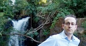 José Antonio Garrido presenta su guía para entender la ciencia en la Casa de las Mariposas